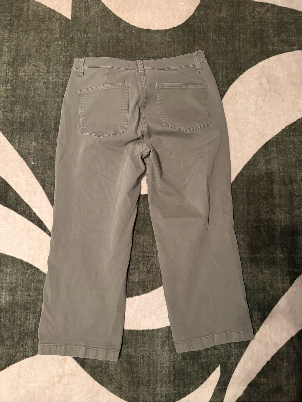 Studio Blue Women's Ankle Crop Pants in Olive Green - Picture 3 of 4